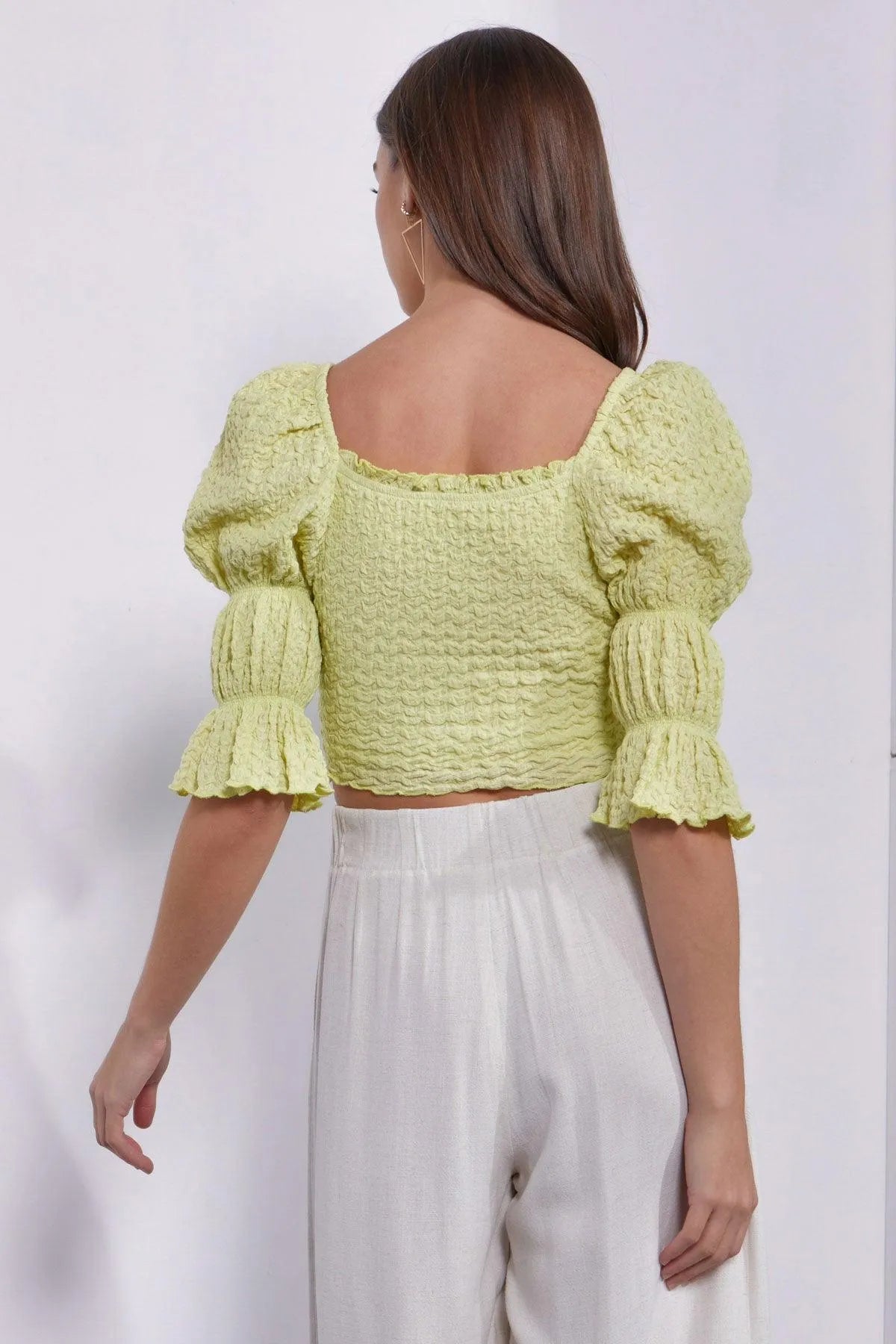 Crinkle Texture Scoop Neck Puff Sleeve Crop Top - Tasha Apparel Wholesale