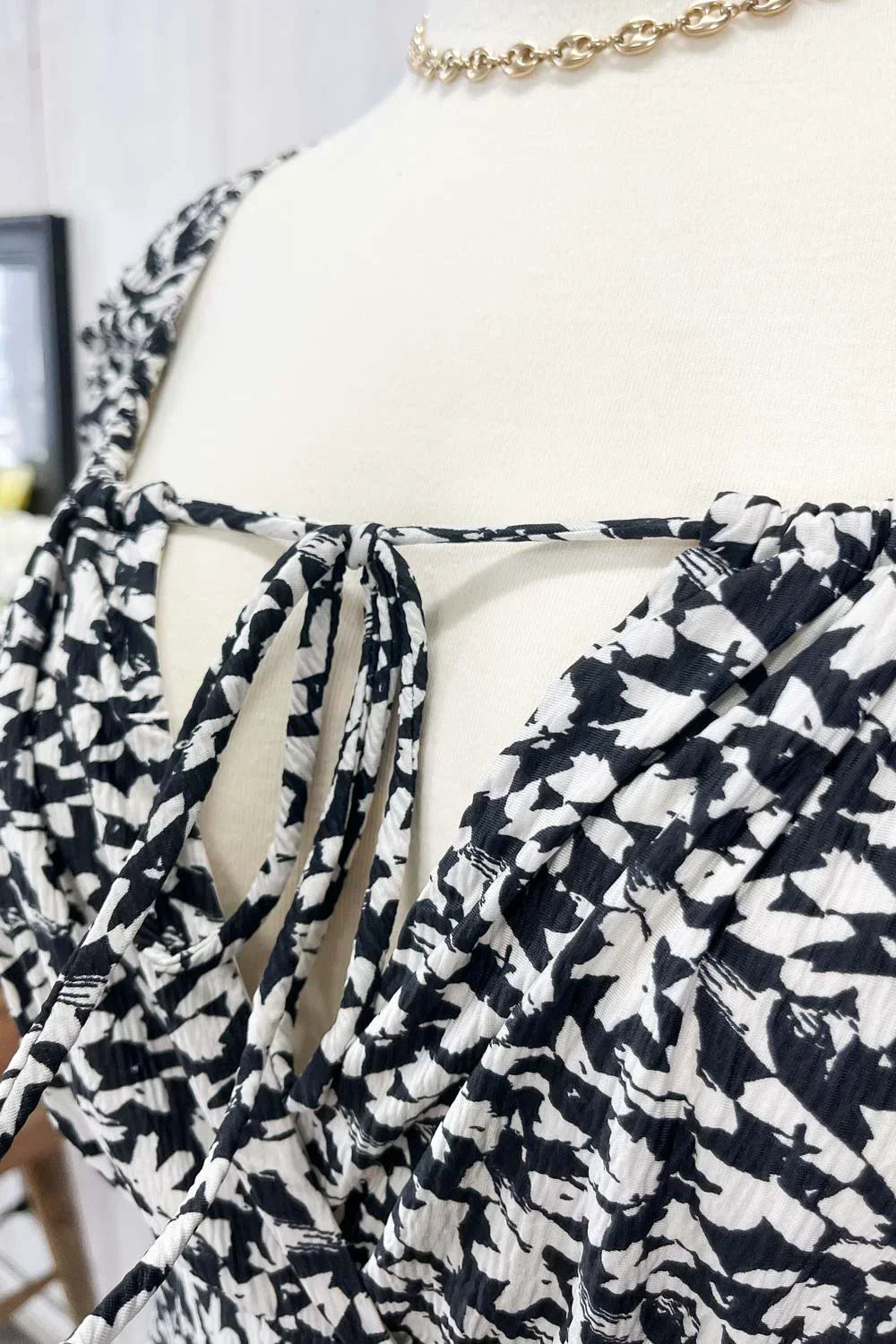 Plus Size Black White Abstract Print Off Shoulder Ruffle Sleeve Maxi Dress