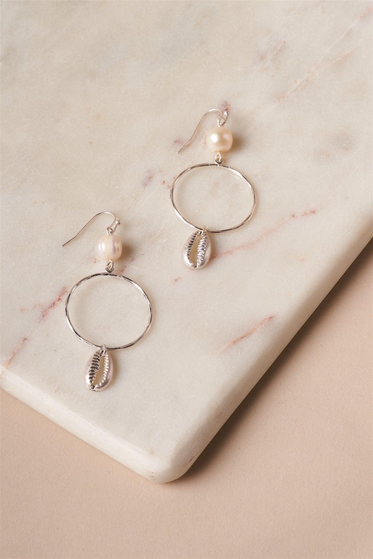 Silver Seashell Hoop Earrings /1 Pair