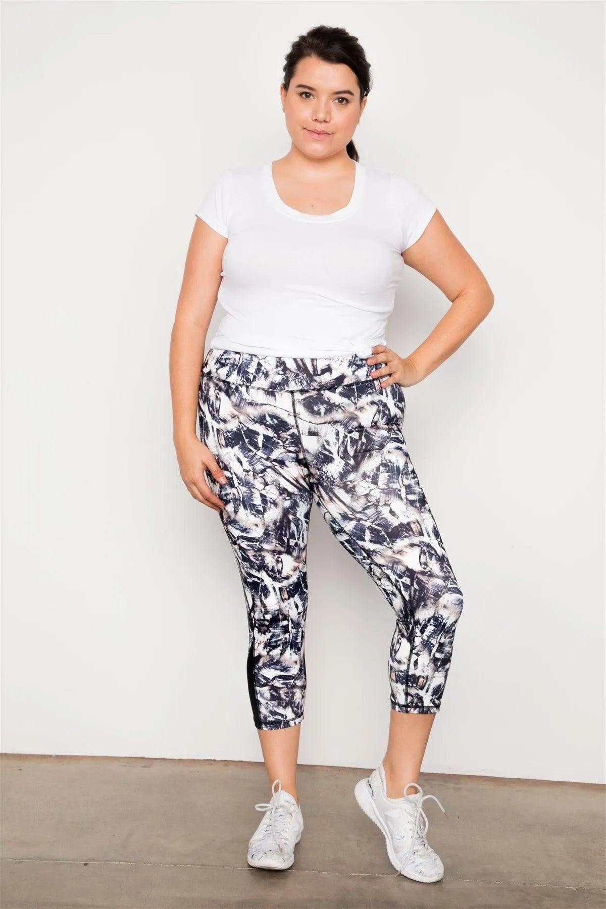 Plus Size Active Athletic Mid Rise Abstract Mesh Leggings / 3-3 - Tasha Apparel Wholesale