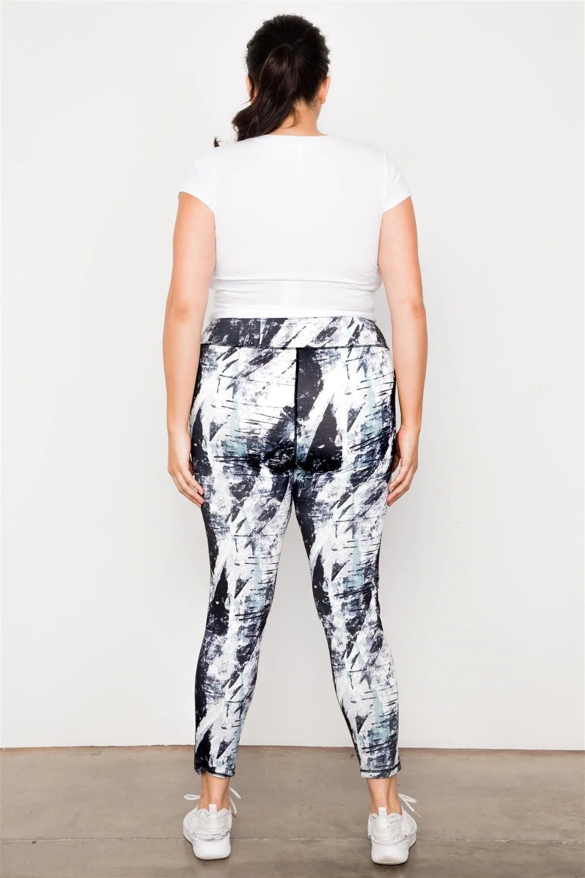 Plus Size Black White Abstract Active Athletic Leggings - Tasha Apparel Wholesale