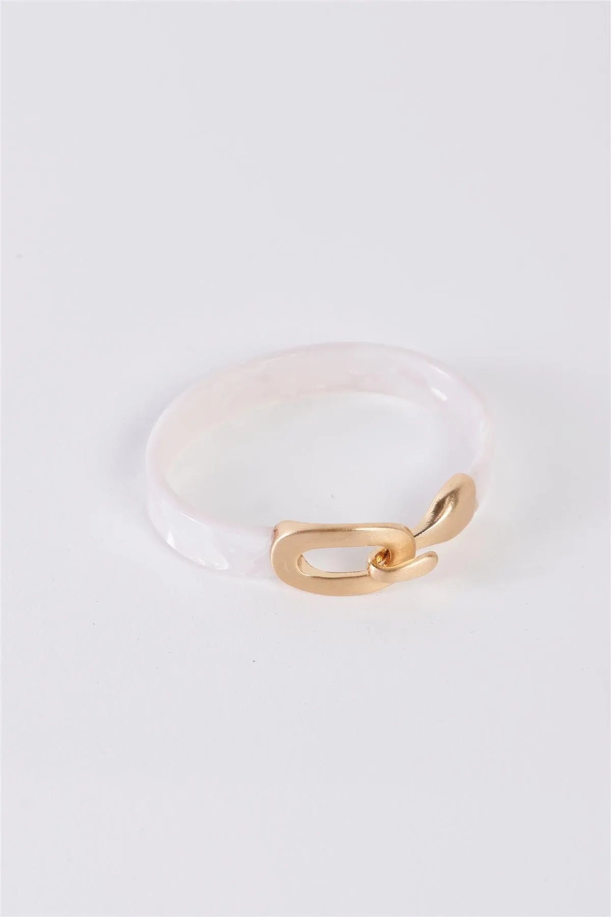 Pearl & Gold Faux Tortoise Shell Wrist Bracelet /6 Pieces - Tasha Apparel Wholesale