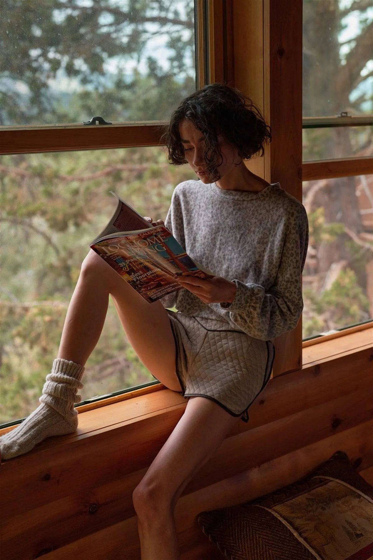 Mocha Leopard Long Sleeve Round Neck Super Soft Relaxed Lounge Top /2-2-2 - Tasha Apparel Wholesale