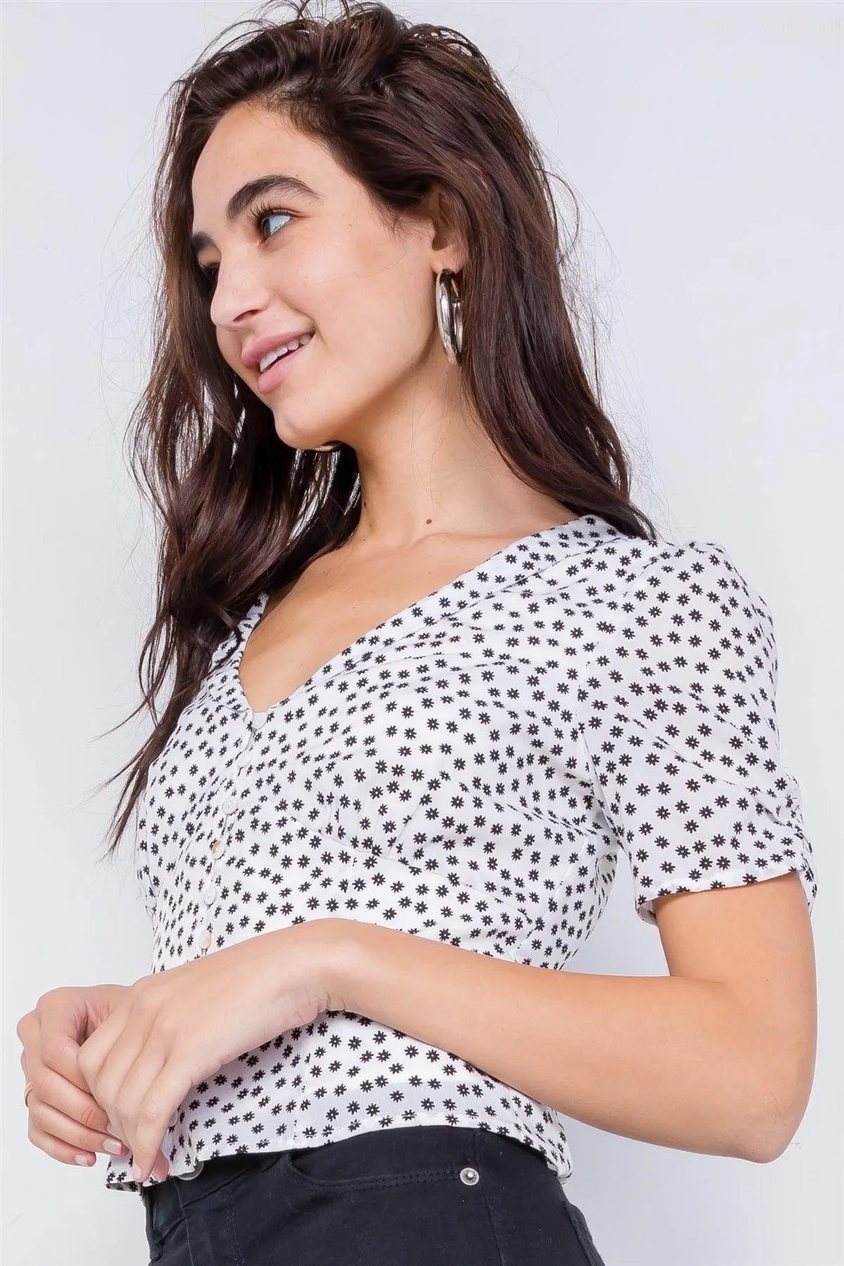 Off-White Black Floral Chic Short Cinched Sleeve V-Neck Top /3-2-1 - Tasha Apparel Wholesale