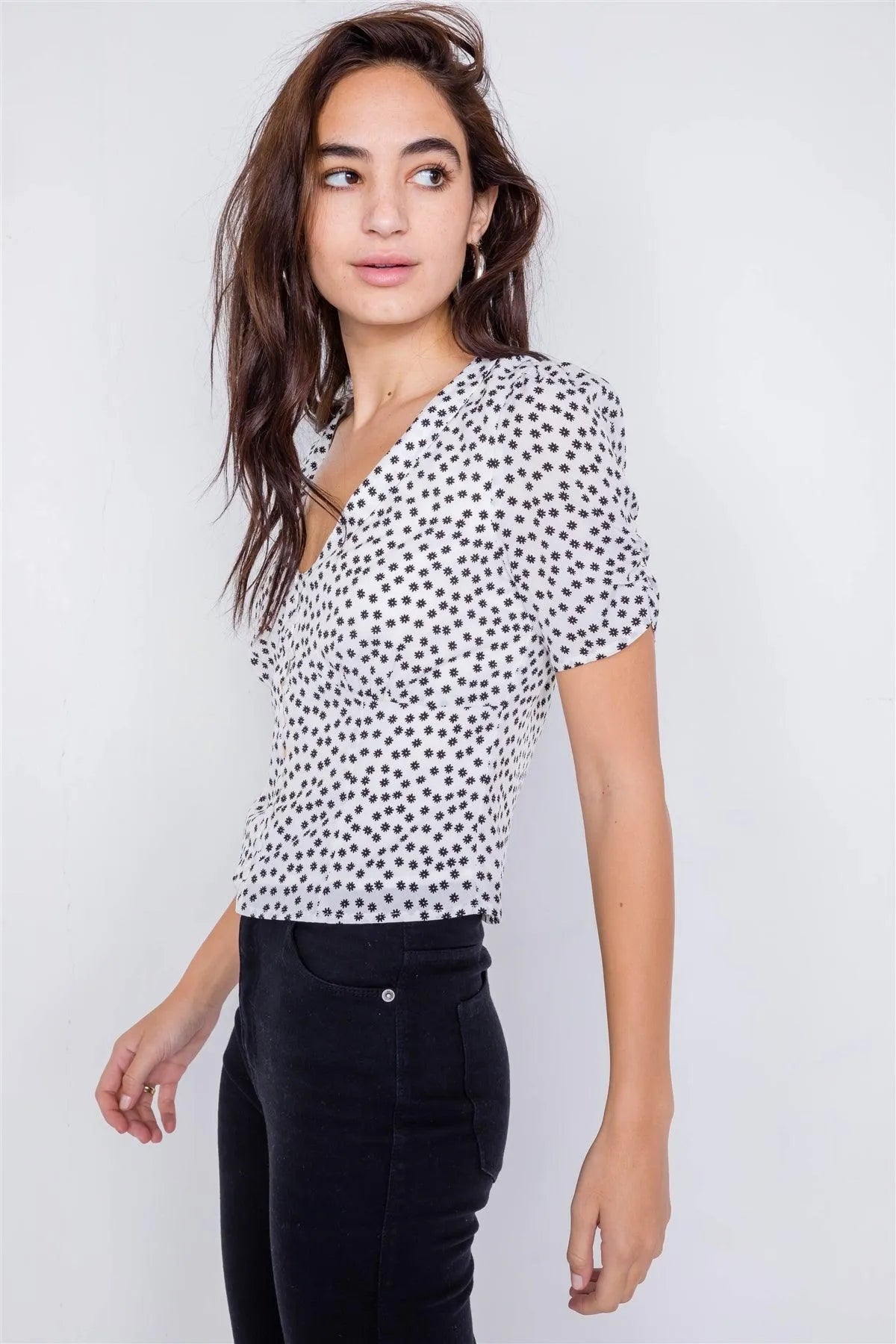 Off-White Black Floral Chic Short Cinched Sleeve V-Neck Top /4-2-1 - Tasha Apparel Wholesale