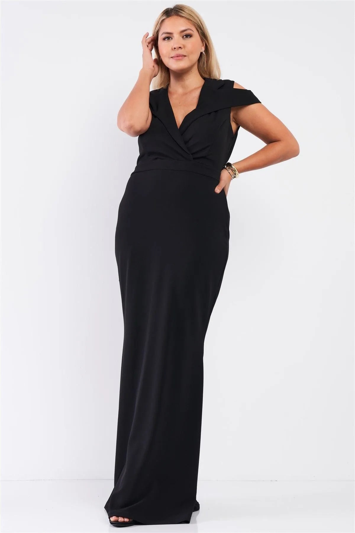 Junior Plus Black Sleeveless Collared Plunging V-Neck Maxi Dress /1-1-1 - Tasha Apparel Wholesale