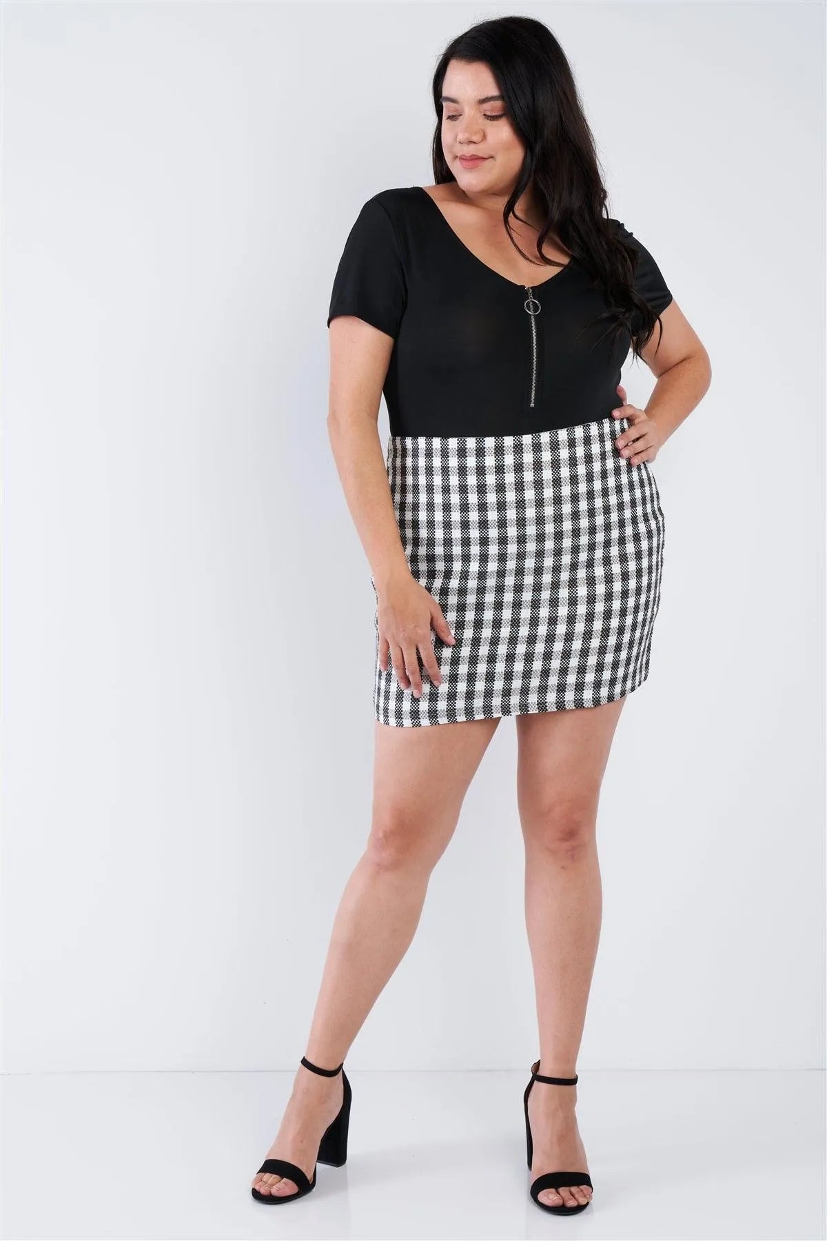 Junior Plus Size Black Front Zip Short Sleeve Bodysuit - Tasha Apparel Wholesale