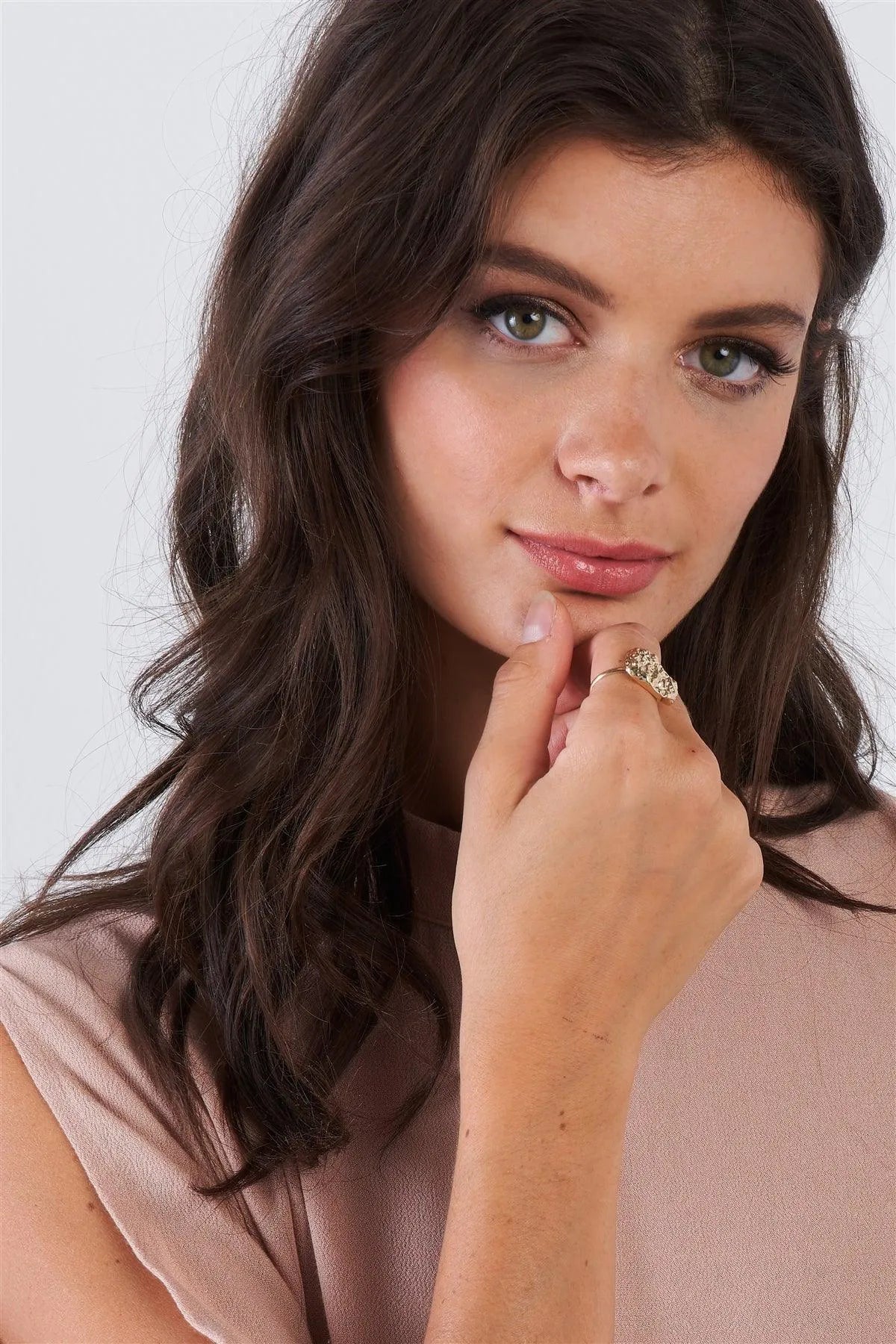 Gold Hammered Metallic Stone Ring - Tasha Apparel Wholesale