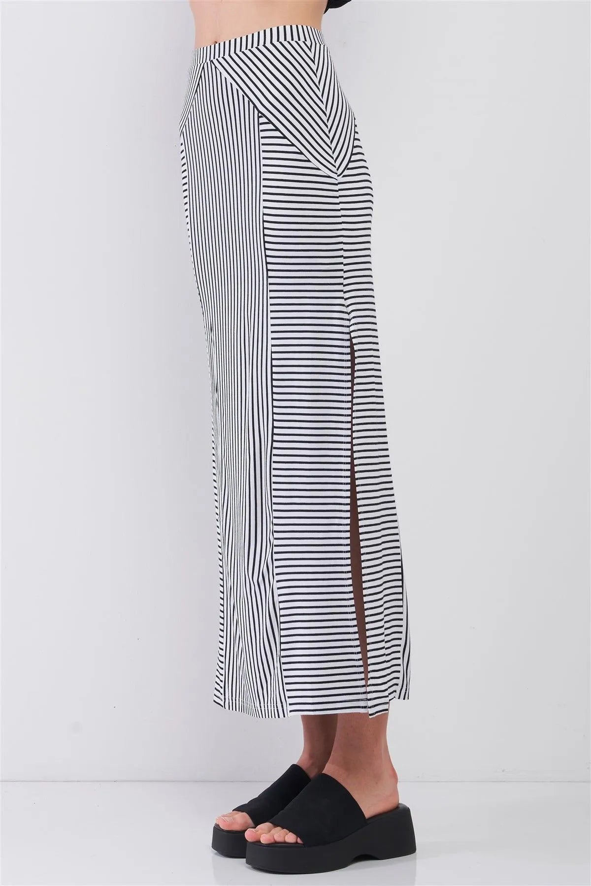 Black & White Multi Striped High Waist Side Slit Detail Midi Skirt /1-2-2-1 - Tasha Apparel Wholesale
