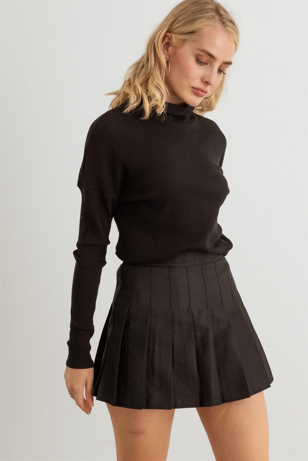 Black Ribbed Turtle Neck Long Sleeve Top /2-2-2