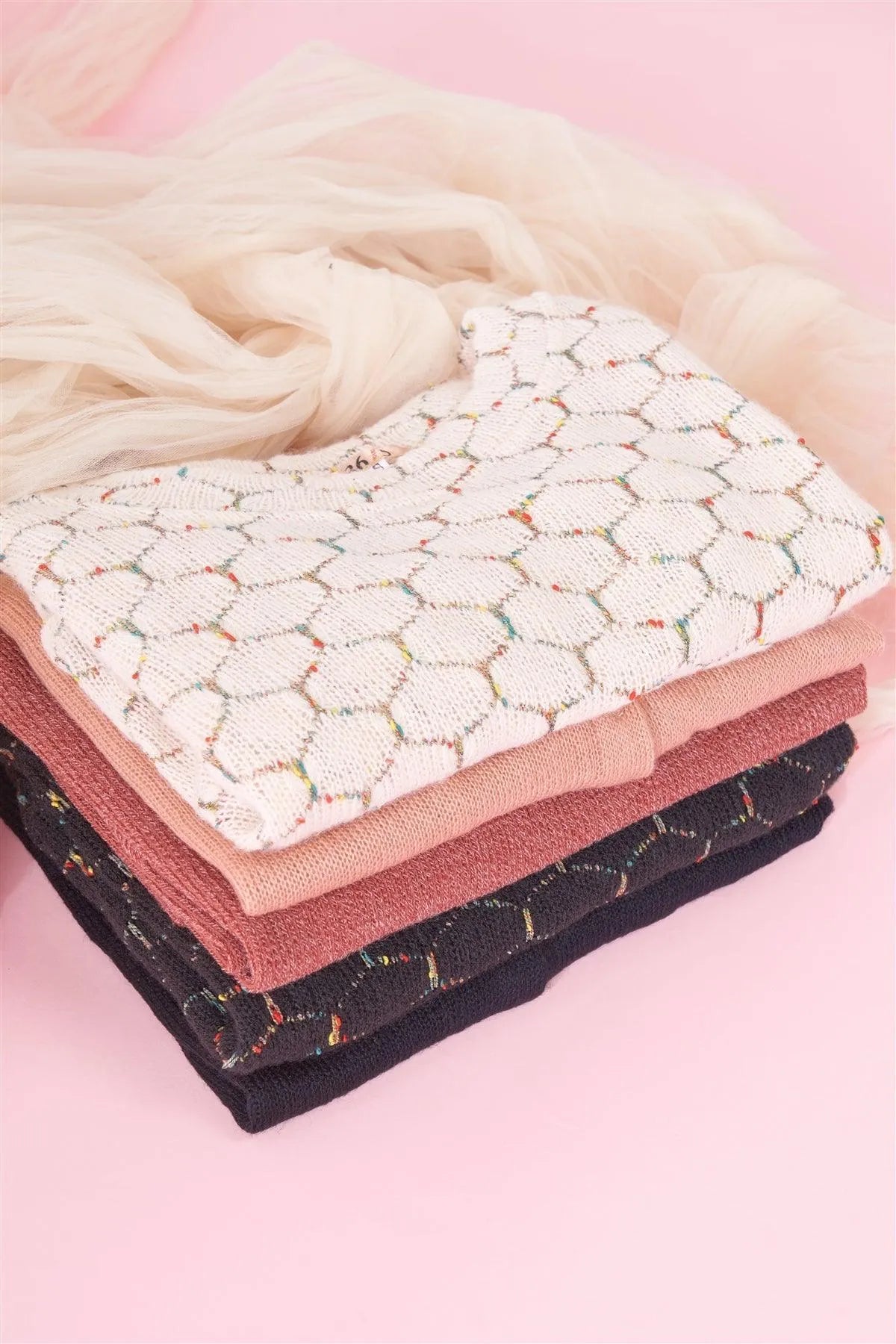 Black Hexagon Pattern Cropped Pullover Long Sleeve Knit Top /2-2-2 - Tasha Apparel Wholesale