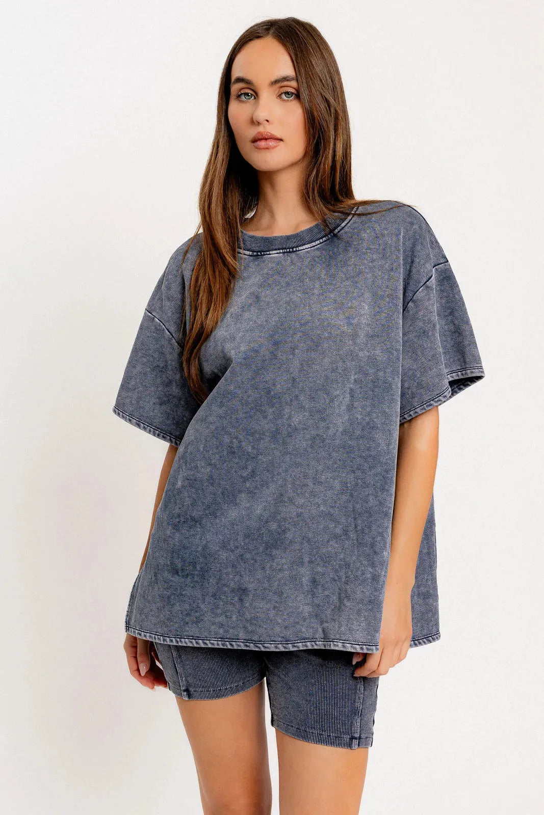 Short Sleeve Crew Neck Washed Oversized Basic Tunic Top - Tasha Apparel Wholesale