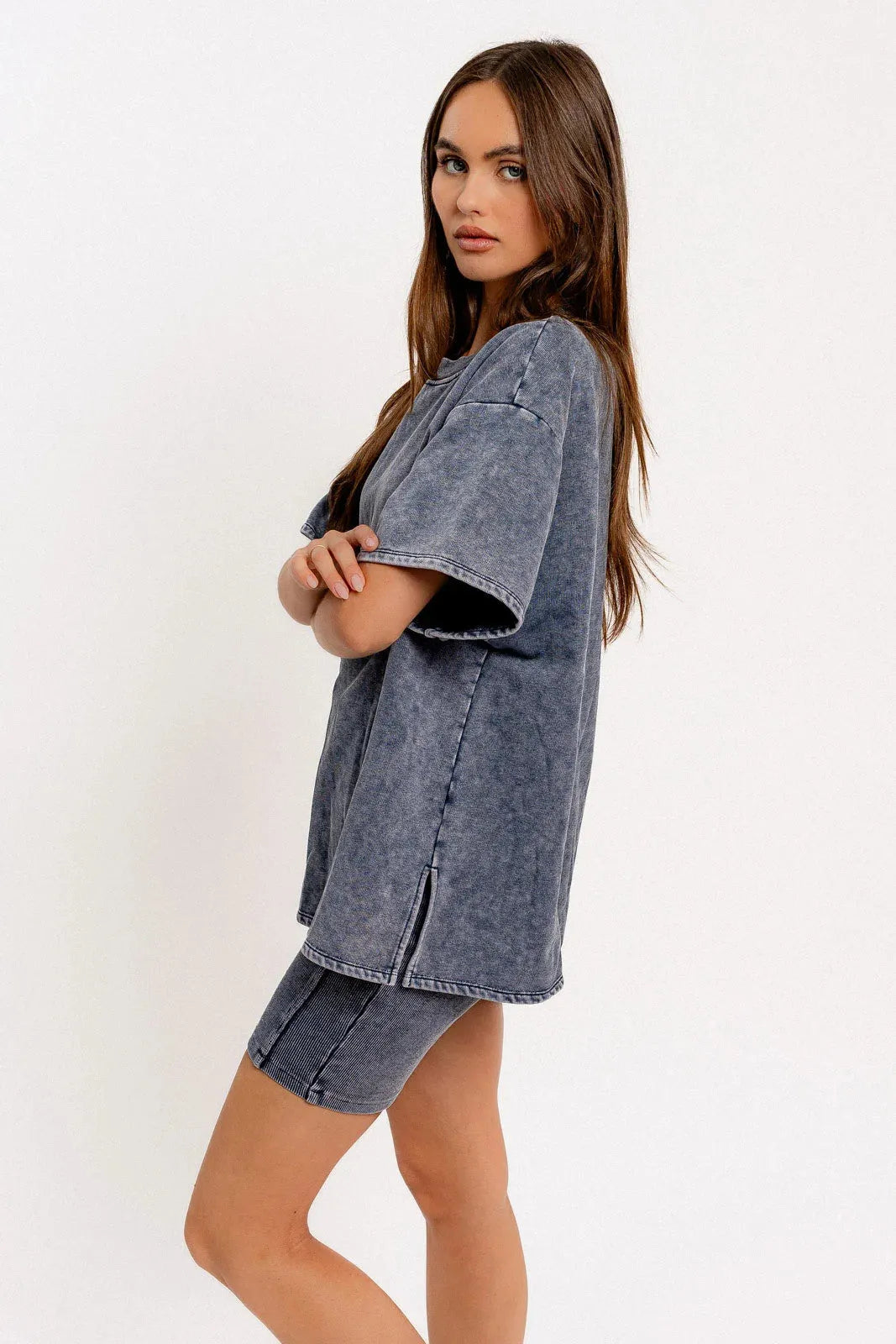 Short Sleeve Crew Neck Washed Oversized Basic Tunic Top - Tasha Apparel Wholesale