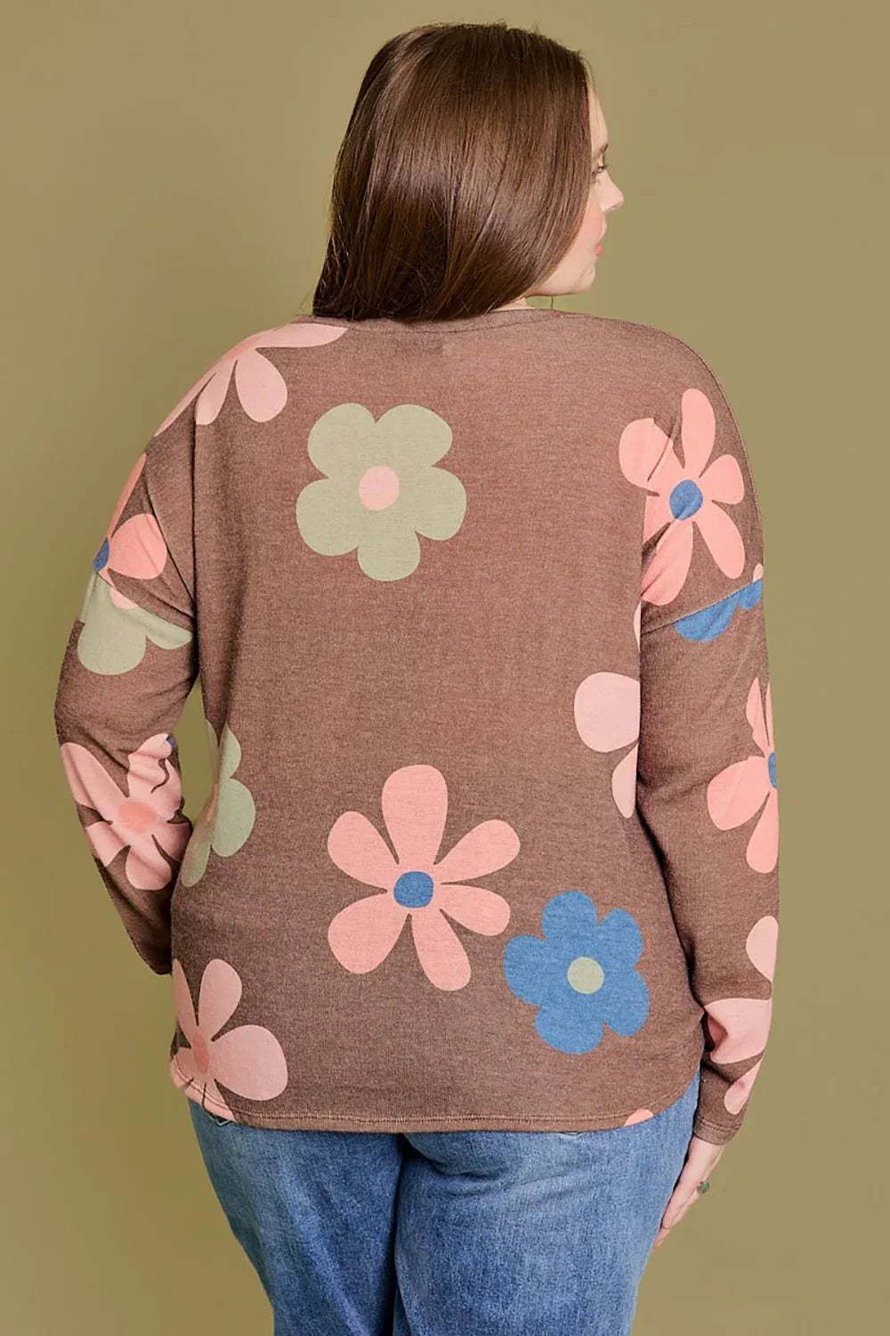 Plus Size Retro Floral Print Long Sleeve Twisted Hem Relaxed Fit Boutique Top