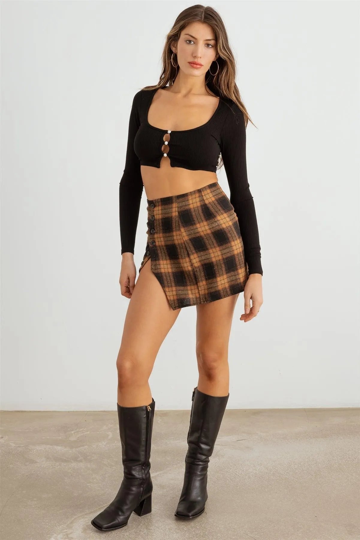 Ribbed Pearl Button-Up Long Sleeve Crop Top - Tasha Apparel Wholesale