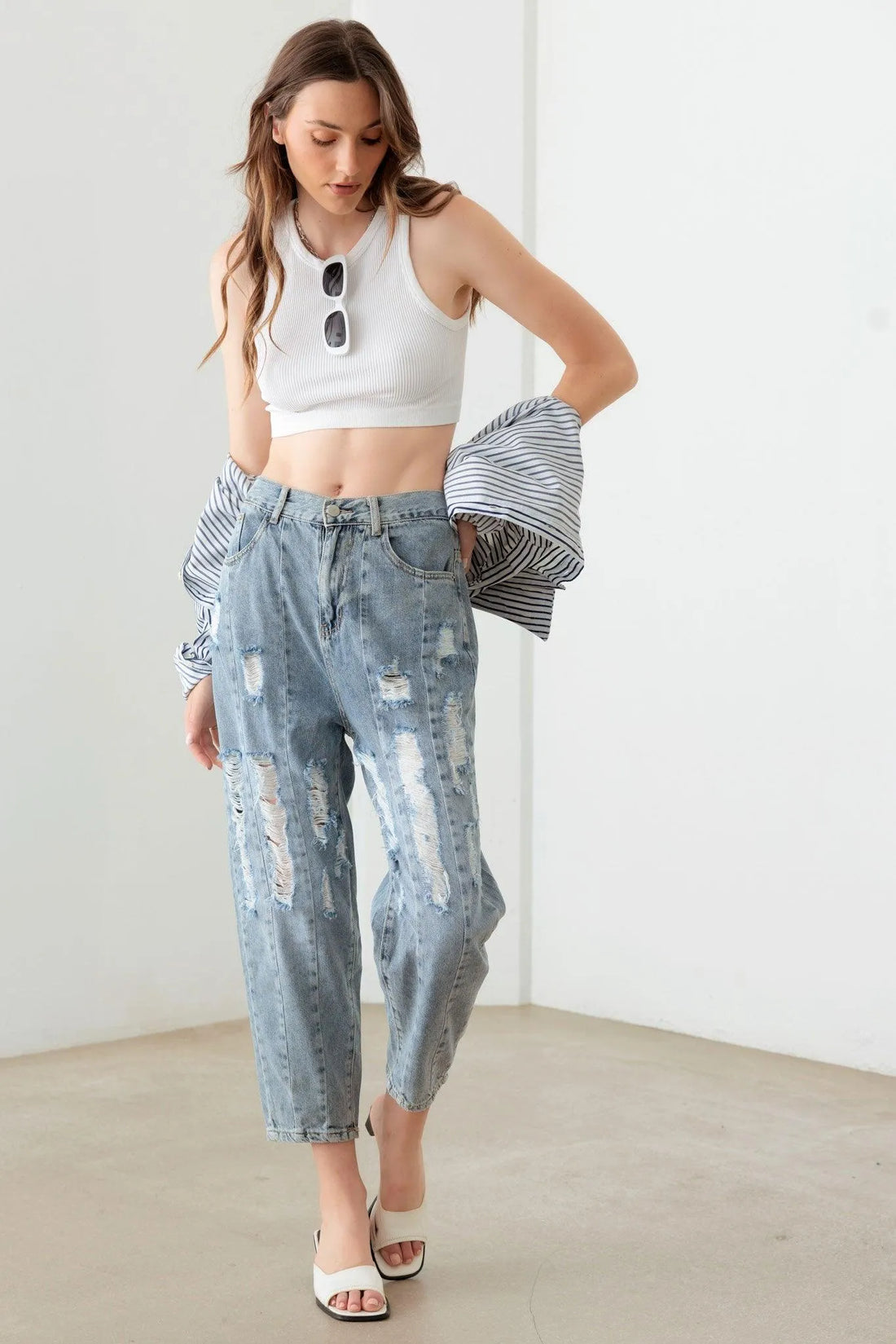 Light Wash Barrel-Leg Denim Jeans