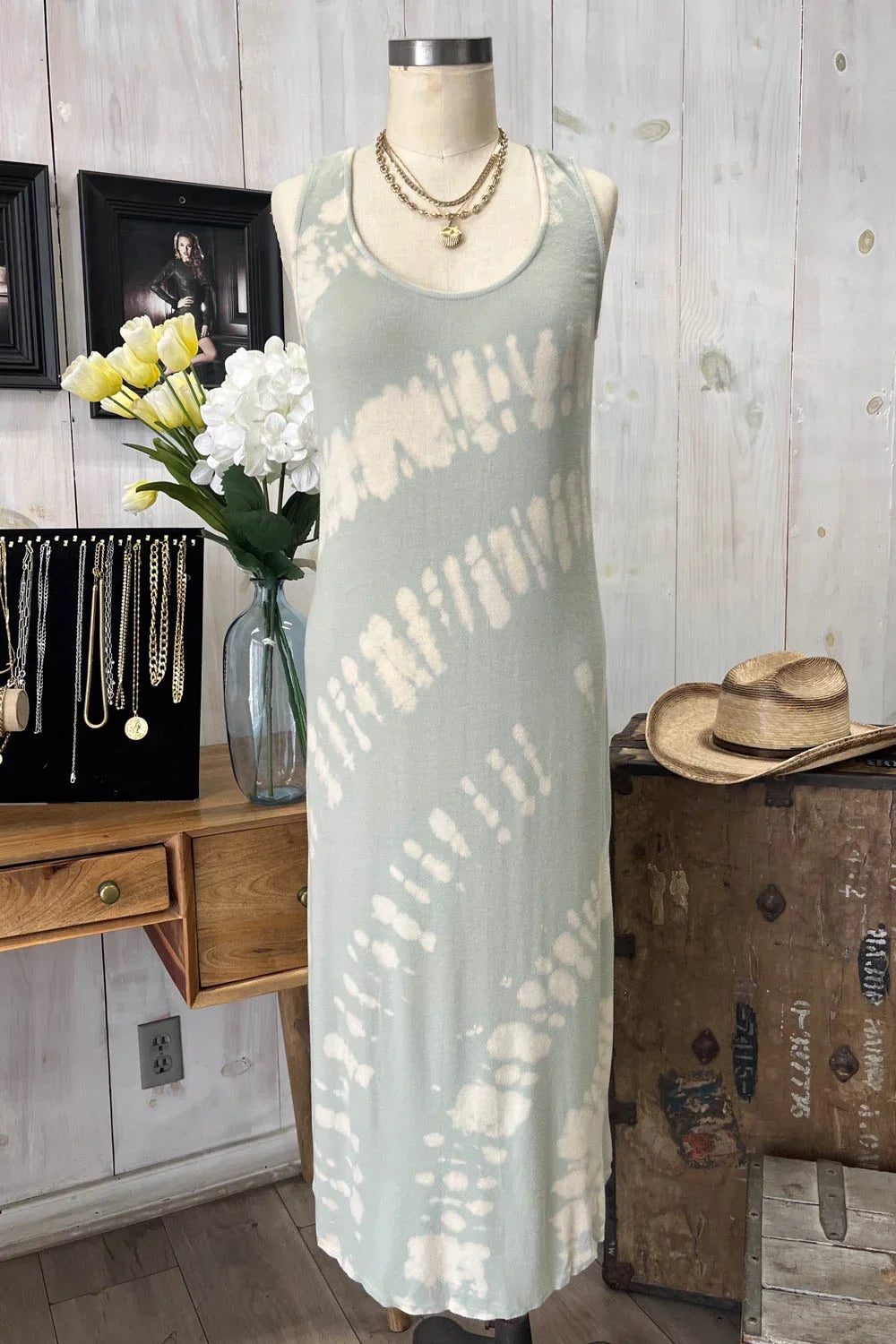 Tie Dye Sleeveless Soft Trendy Boho Summer Fashion Midi Dress