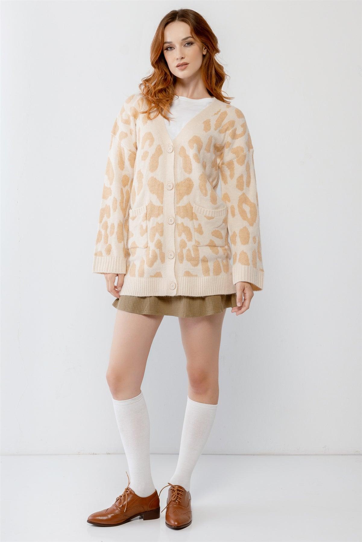 Cream Giraffe Print Front Button-Up Two Pocket Long Sleeve Sweater Cardigan /1-2-3