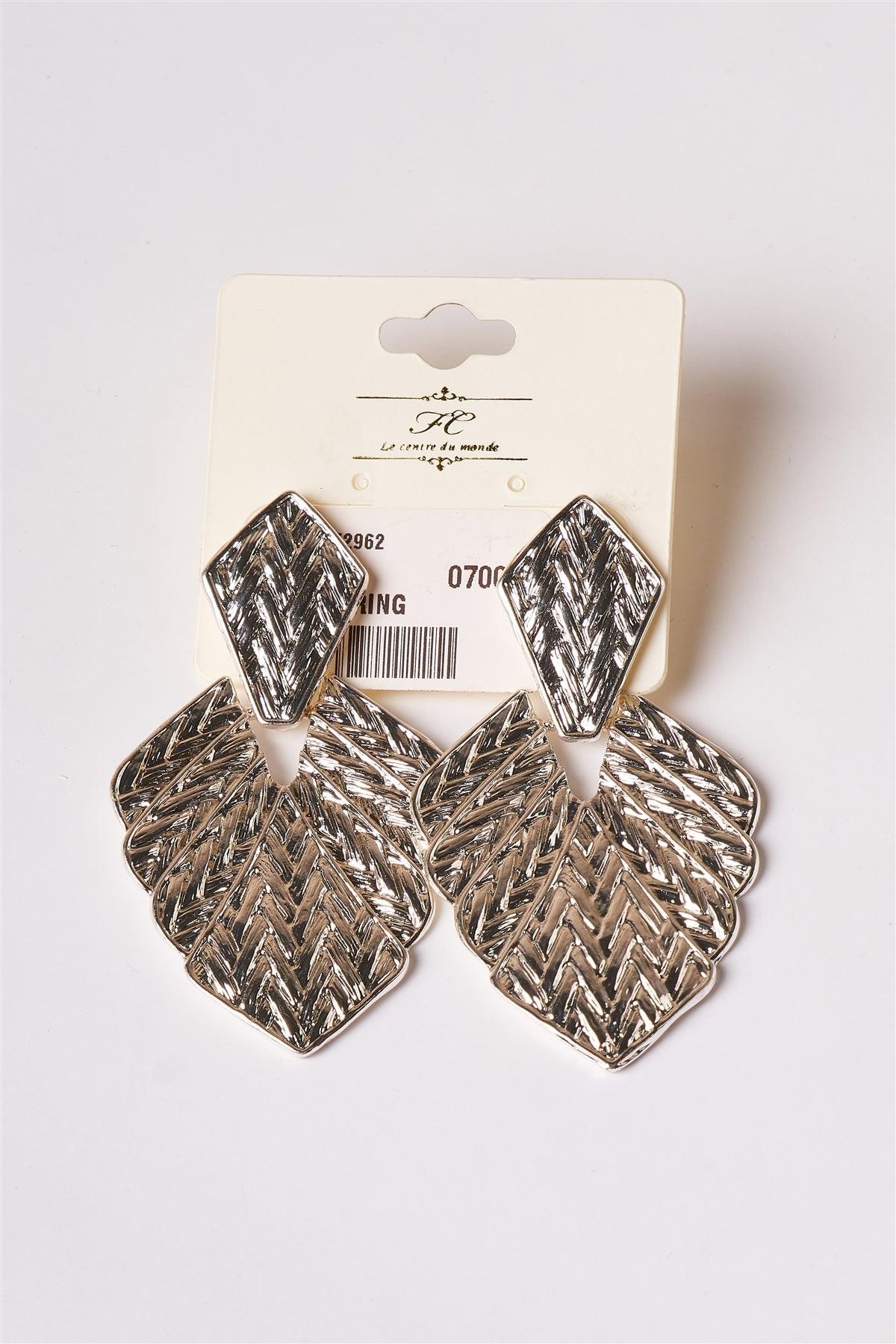 Silver Metallic Structured Leaf Drop Earrings /1 Pair