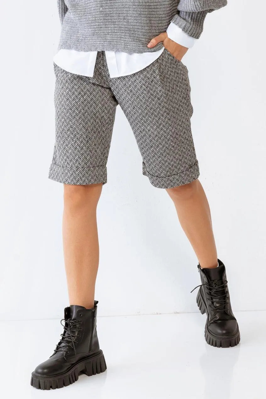 Black And White Knee Length Bermuda Plaid Shorts /1-2-2 - Tasha Apparel Wholesale