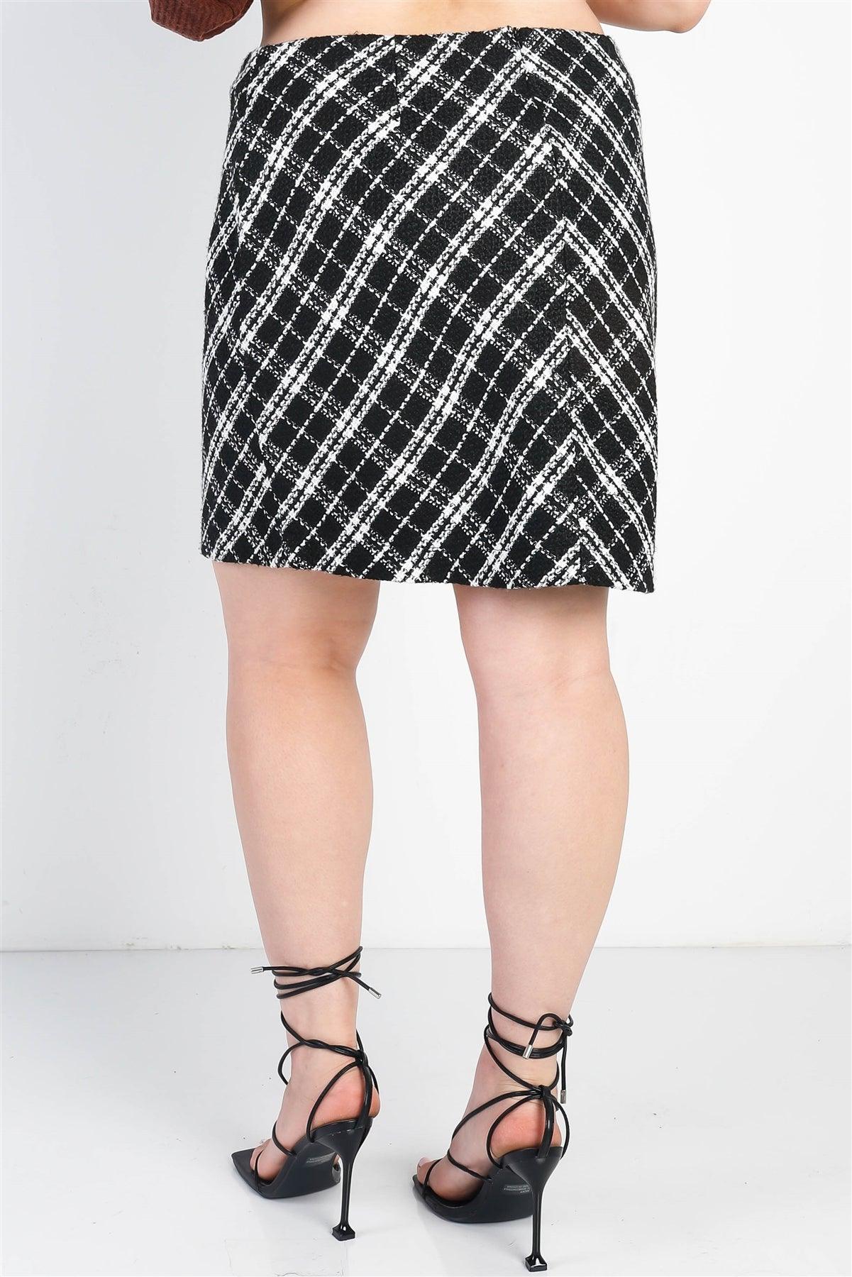 Junior Plus Black & White Plaid Tweed Mini Skirt /3-2-1