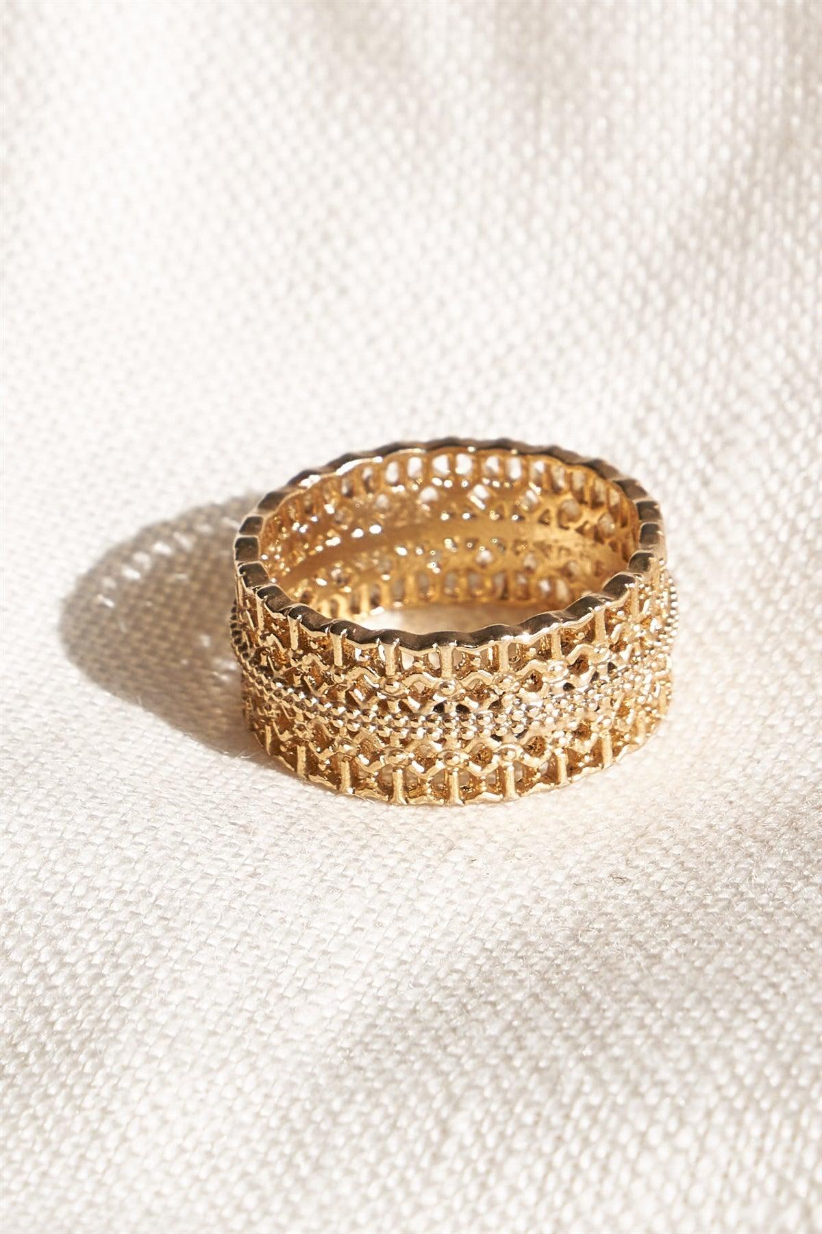 Gold Thick Cut Out Ring /4 Pieces