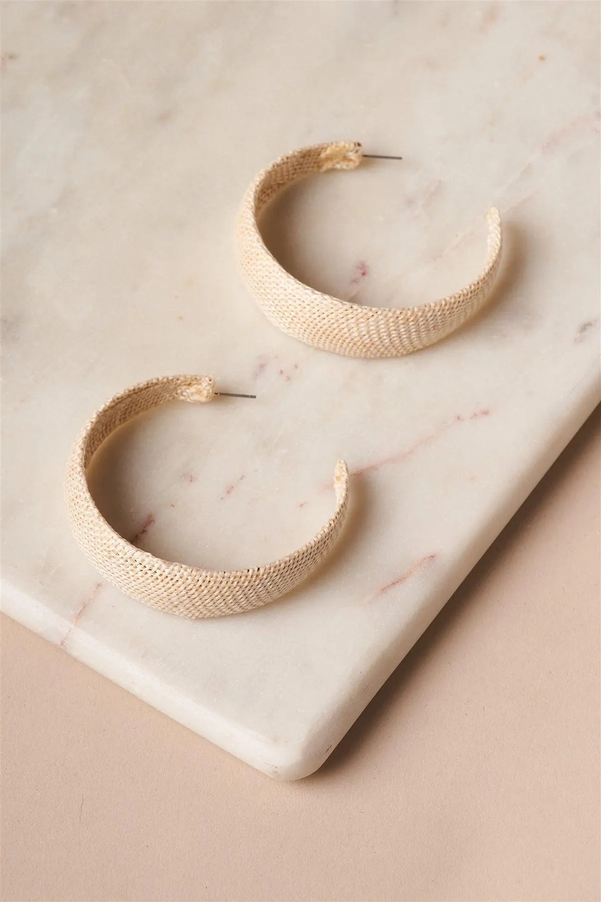 Ivory Chunky Burlap Hoop Earrings /1 Pair - Tasha Apparel Wholesale