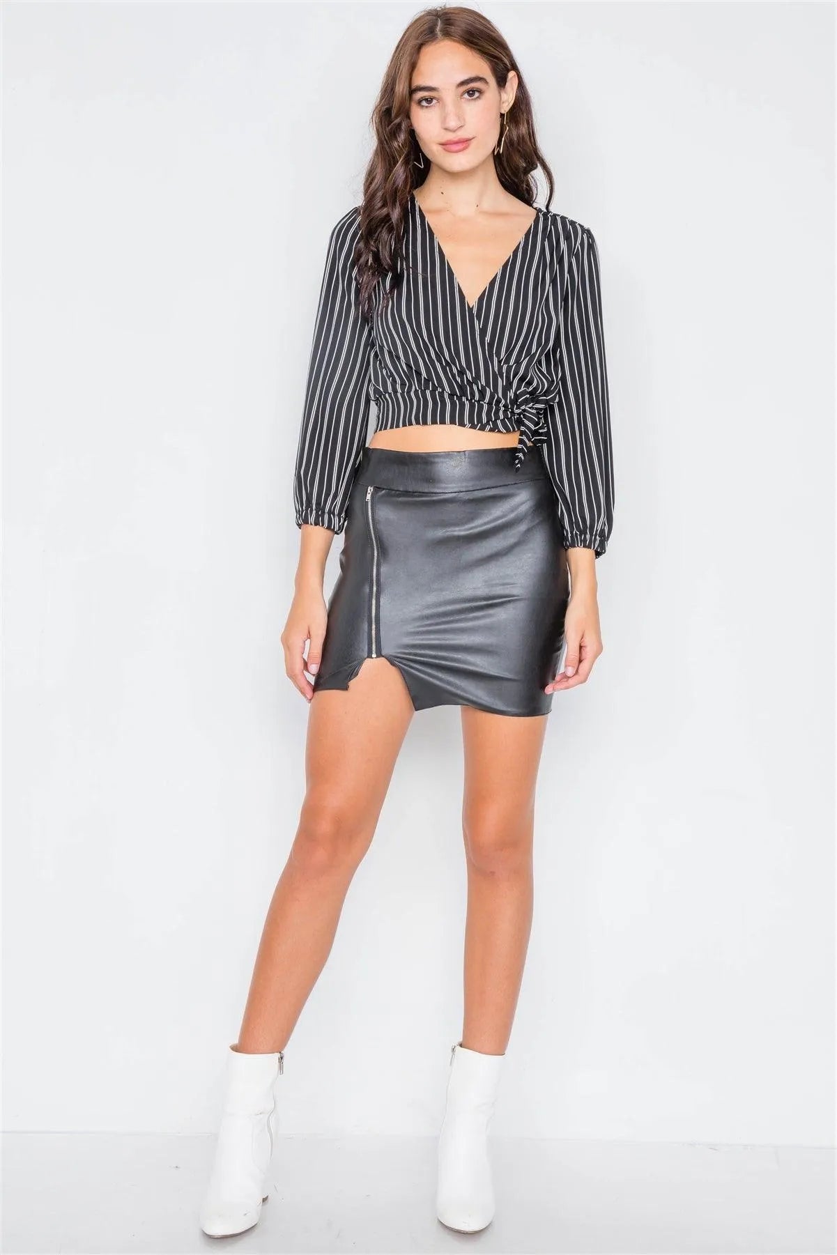 Black & White Stripe Side Bow V-Neck Crop Top /2-2-2 - Tasha Apparel Wholesale