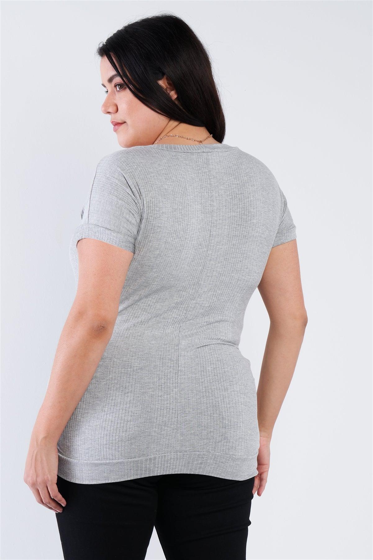 Junior Plus Size Grey Short Sleeve Scoop Neck Side Ruched Top