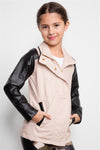 Girls Ivory And Black ColorBlock Sleeves Jacket / 1-2-2-1
