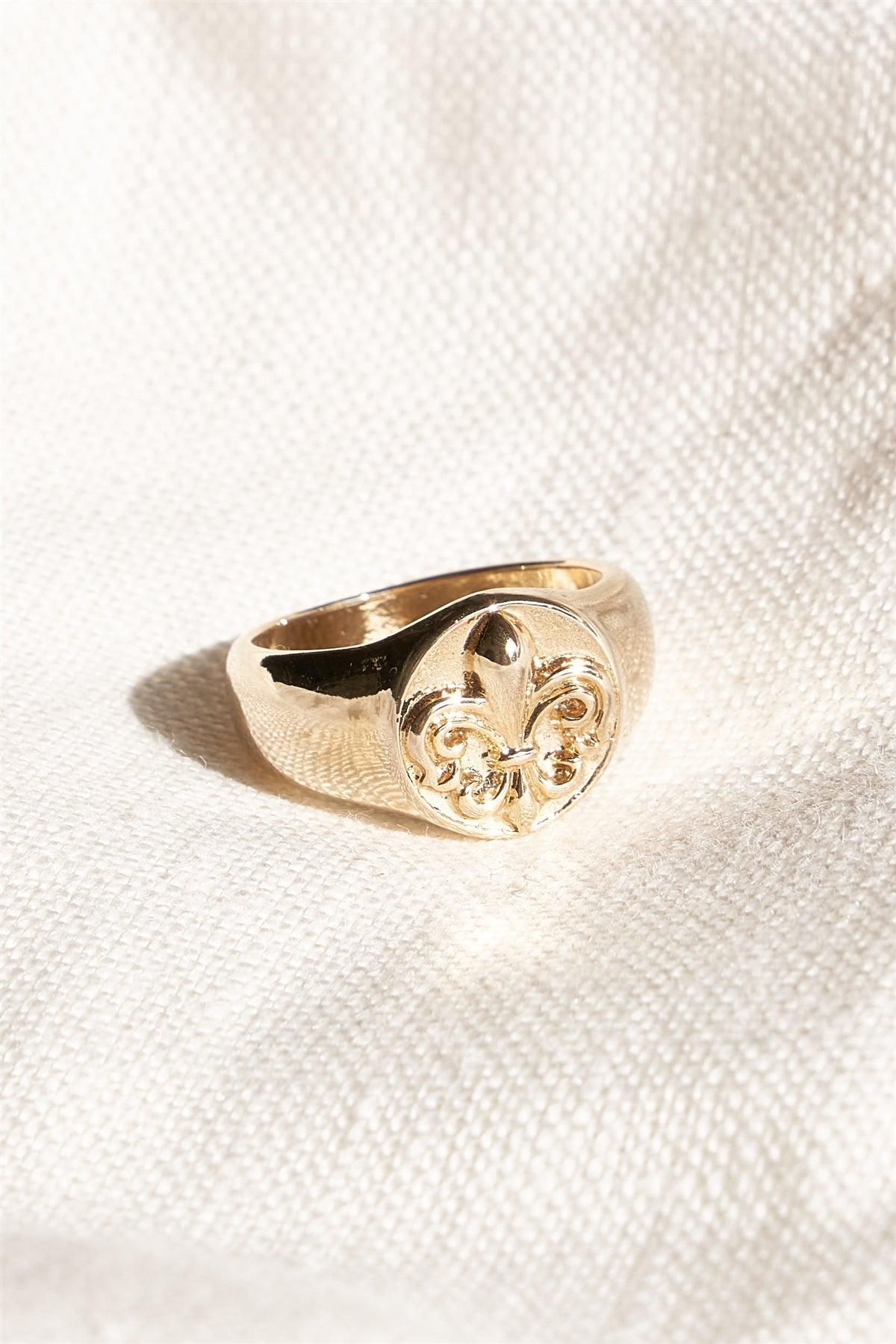 Gold Fleur-De-Lis Engraved Metallic Ring /6 Pieces
