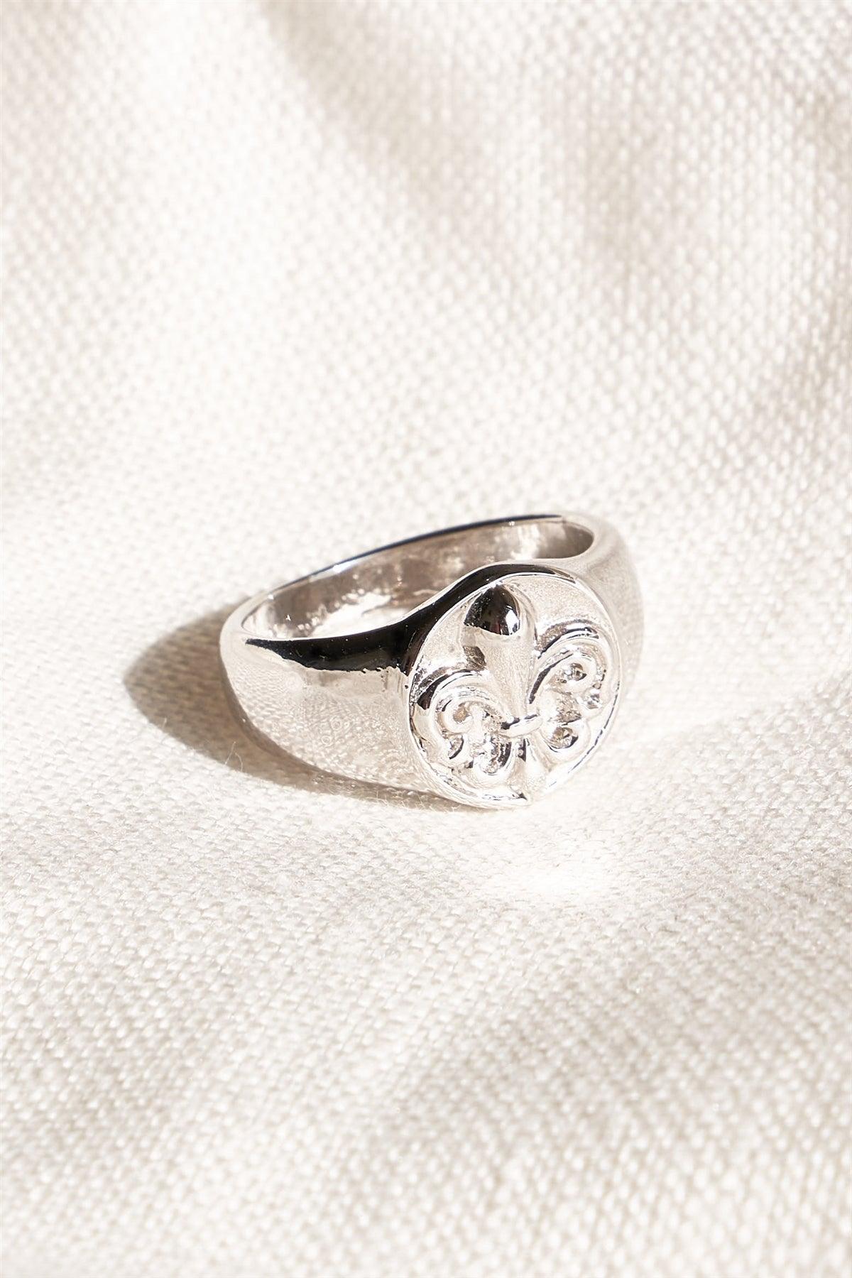 Silver Fleur-De-Lis Engraved Metallic Ring /5 Pieces