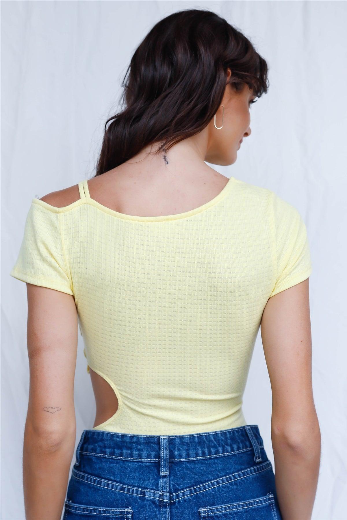 Yellow Textured Ruched Strap Detail With Cut-Out Bodysuit /3-2-1