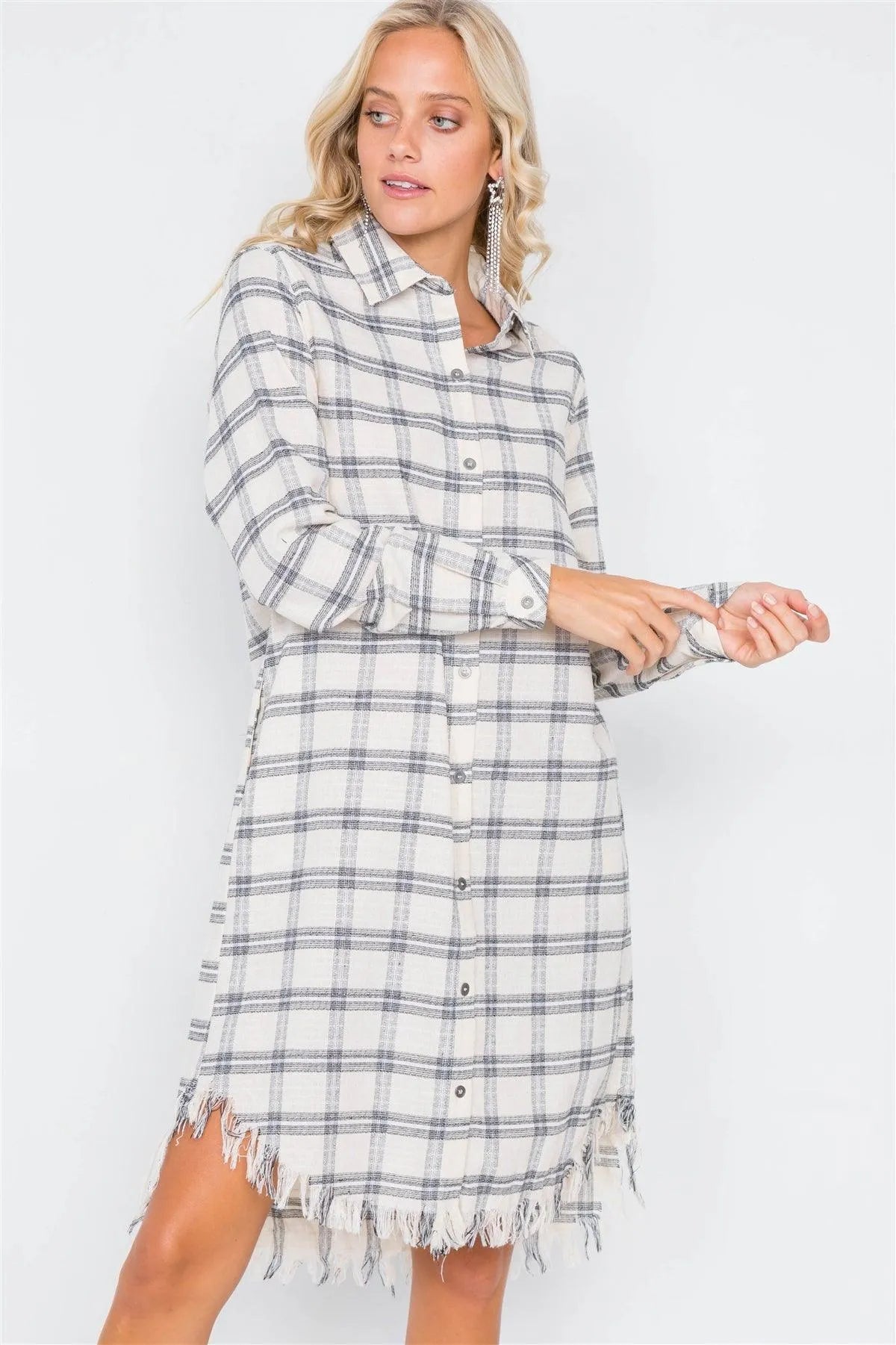 Ivory & Black Plaid Stripe Raw High-Low Hem Flannel Dress /2-2-2 Ivory & Black Plaid Stripe Raw High-Low Hem Flannel Dress /2-2-2