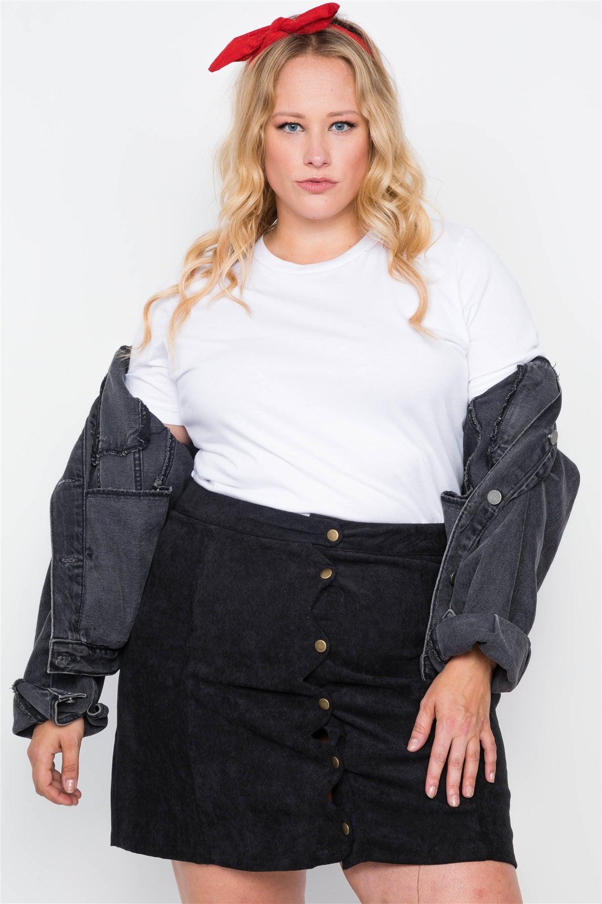 Plus Size Black Corduroy Scallop Front Mini Skirt / 3-2-1