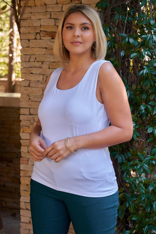 Plus Size Seamless Sleeveless Round Neck Tank Top - Tasha Apparel Wholesale