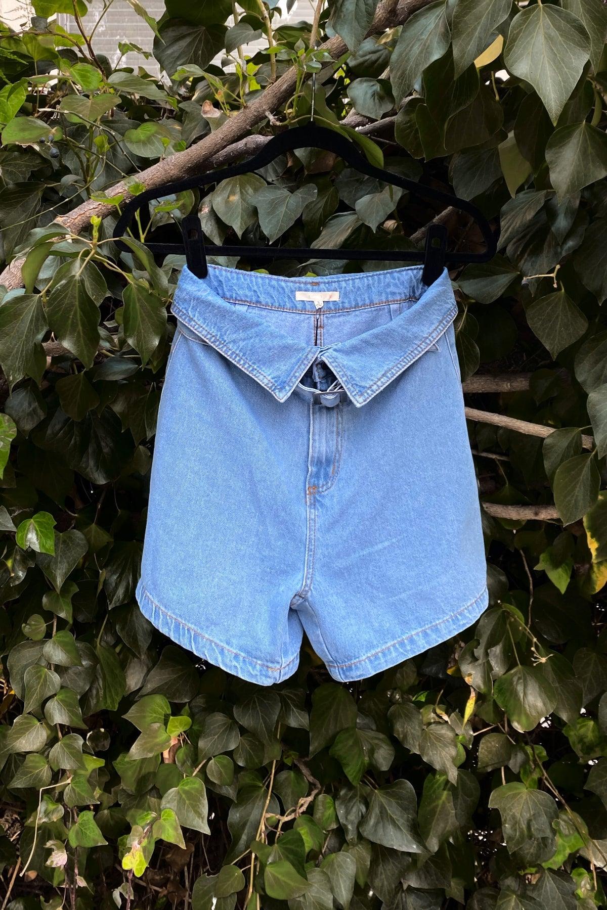 Light Denim Blue Collared High Waisted Attached Belt Jean Shorts /3-2-1