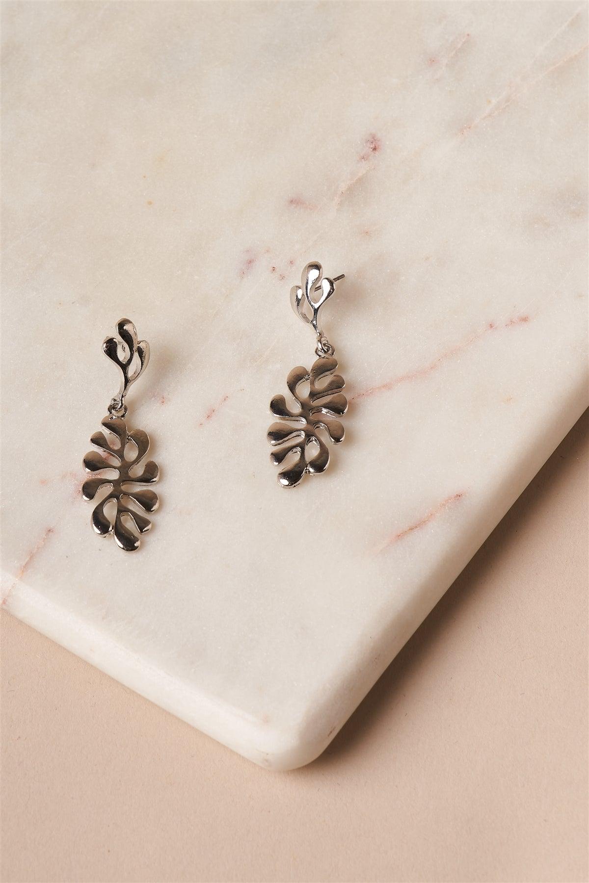 Silver Metal Leaf Drop Earrings /1 Pair