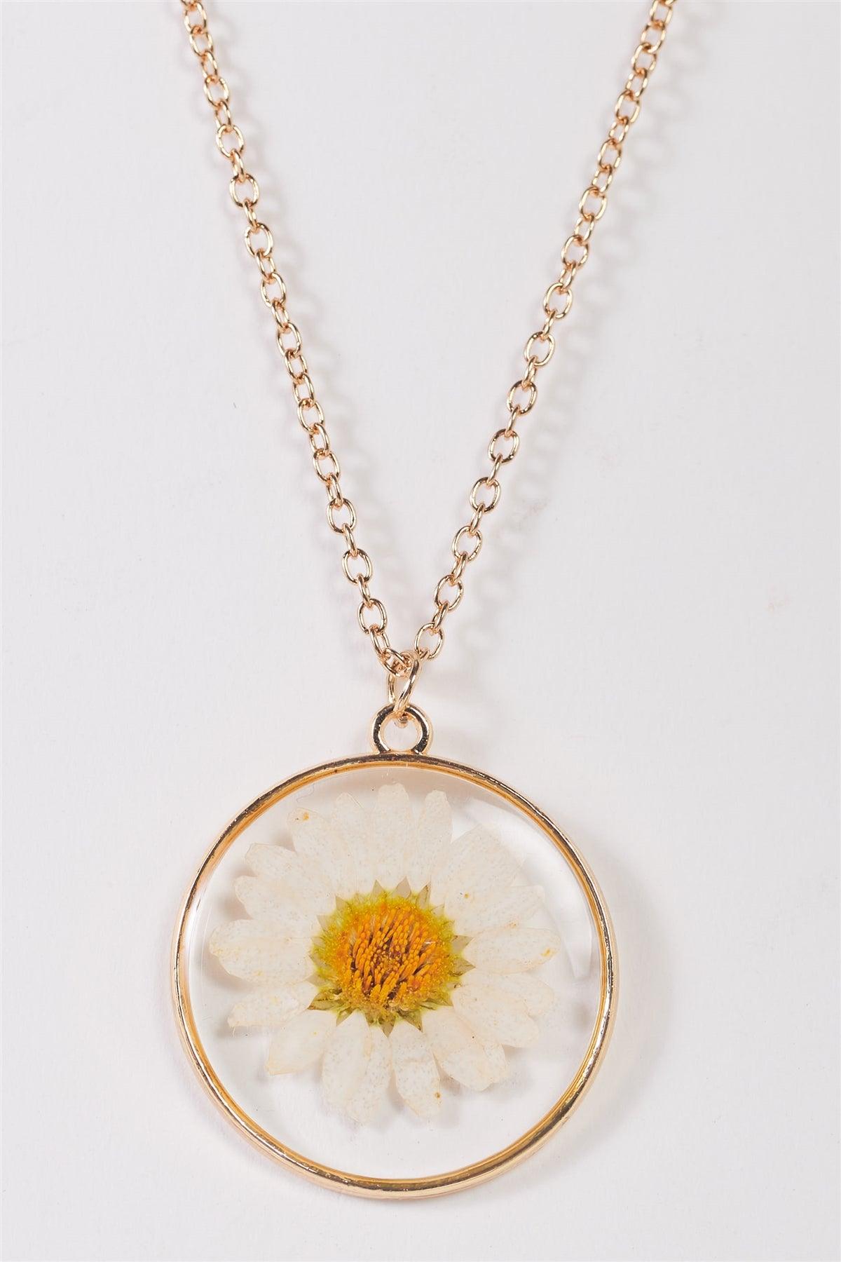 Gold Linked Chain With Real Daisy Pendant Necklace /3 Pieces