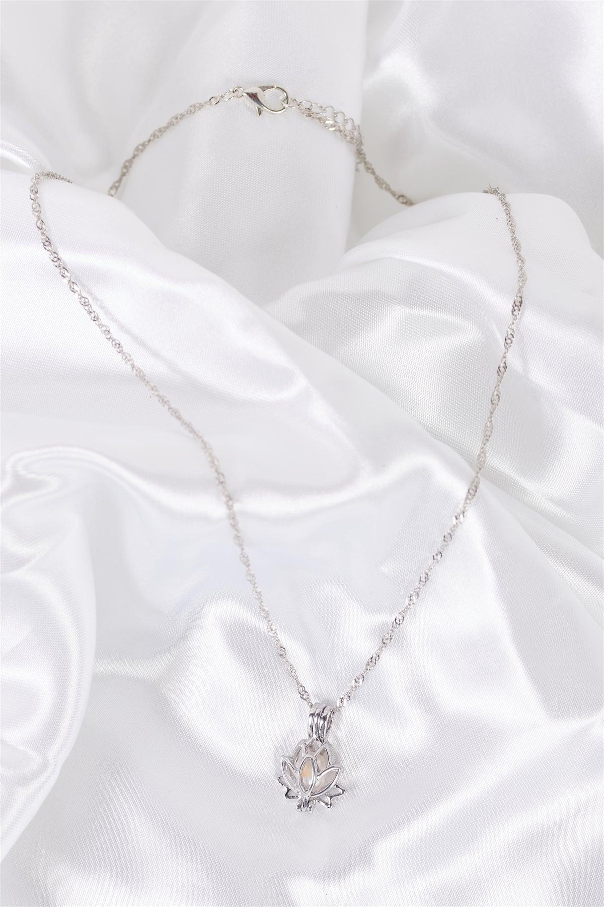 Silver Twisted Chain 3D Lotus Pearl Case Necklace /3 Pieces