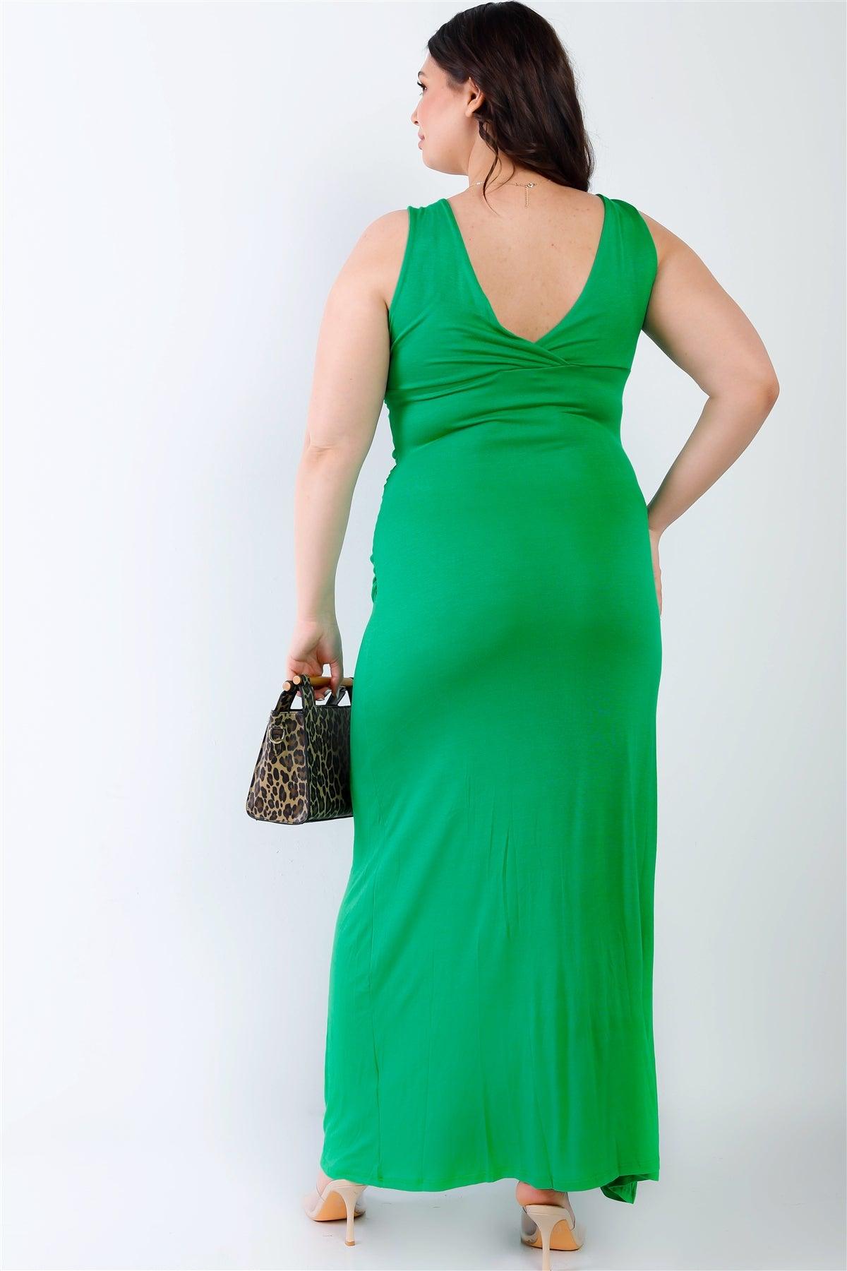 Junior Plus Dark Green V-Neck Sleeveless Maxi Dress /2-2-2
