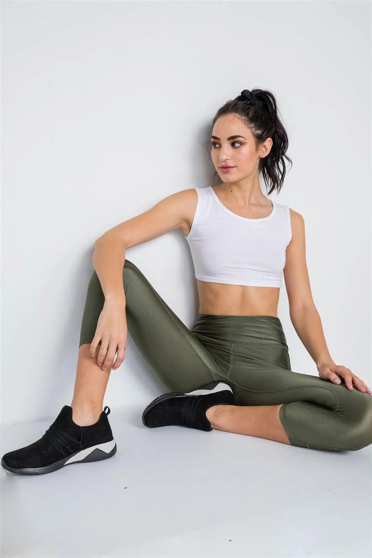 Olive Phone Pocket Capri Mash Detail Active Leggings /1-2-2-1 - Tasha Apparel Wholesale