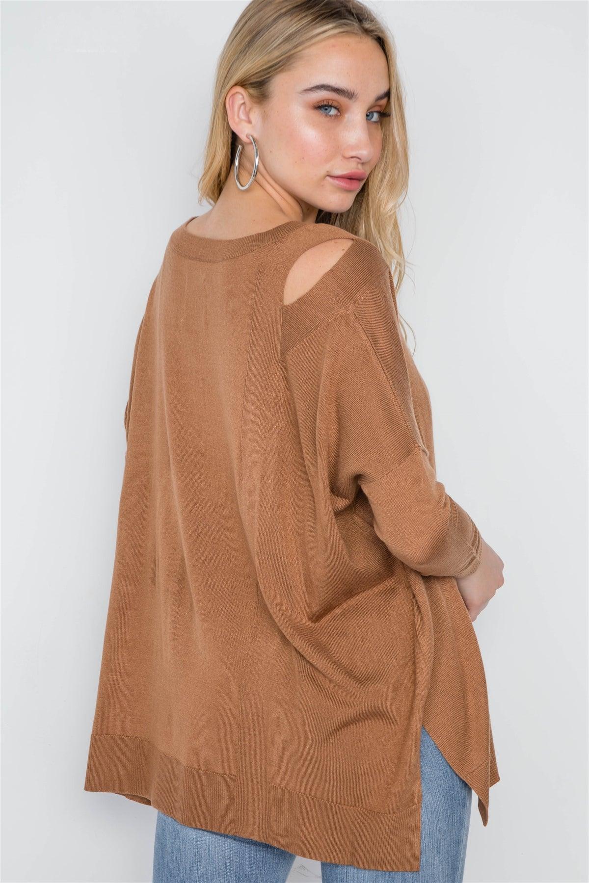Camel Loose Fit Long Sleeve Cut-Out Sweater /2-2-2