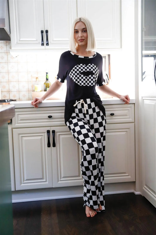 Black & White Checkboard Pattern Lips Graphic Short Sleeve Top & Sweatpants Set - Tasha Apparel Wholesale