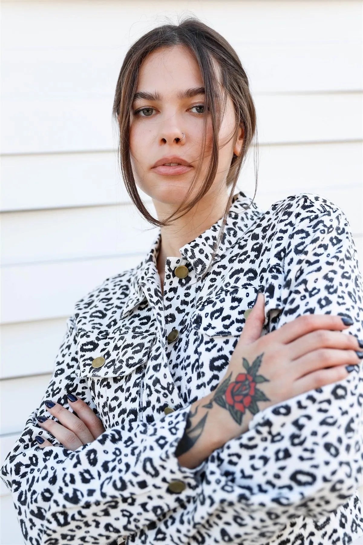 White & Black Cotton Leopard Print Cropped Denim Jacket /3-2 - Tasha Apparel Wholesale