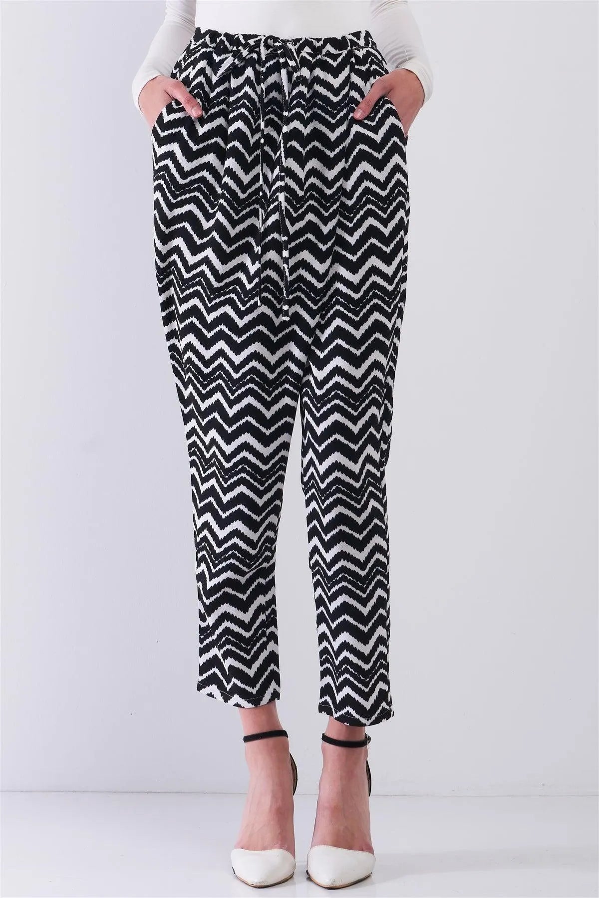 Zigzag patterned Pants main image 0