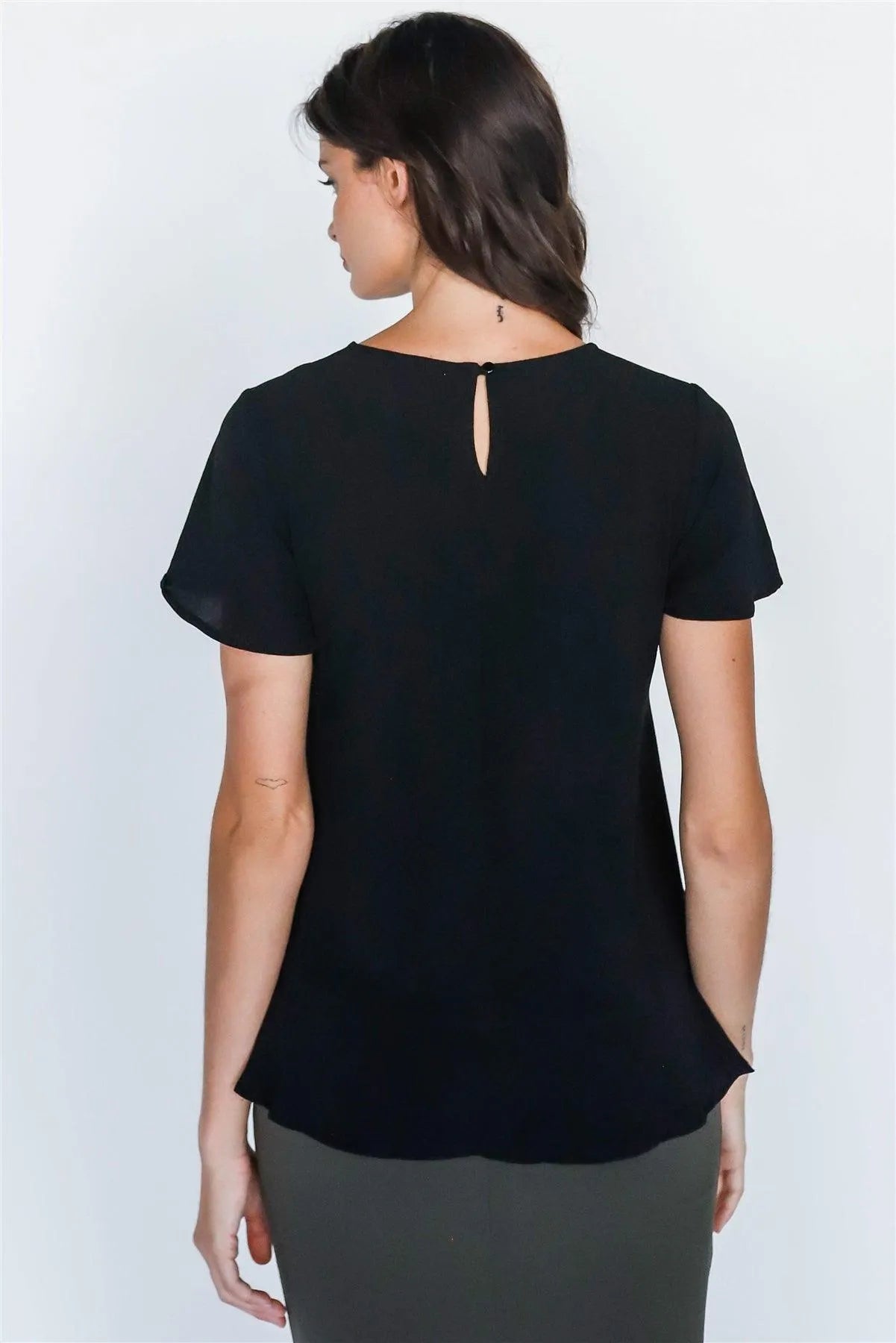 Black Floral Embroidery Hem Detail Short Sleeve Top /1-2-2-1 - Tasha Apparel Wholesale