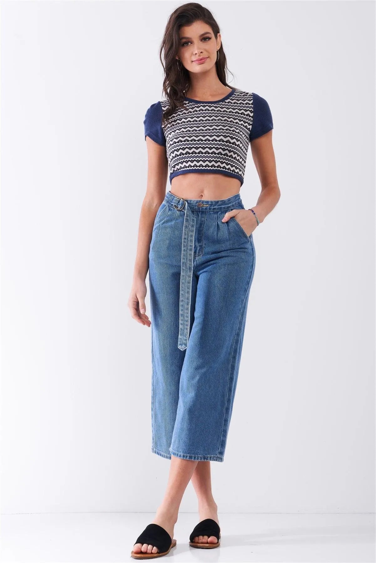 Navy & White Short Sleeve Geometrical Pattern Back Zip-Up Detail Crop Top /1-2-2-1 - Tasha Apparel Wholesale