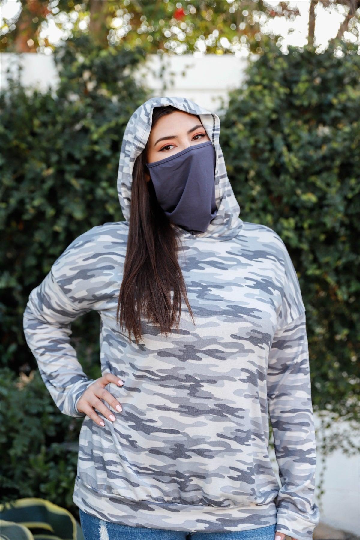 Junior Plus Camo Grey Mask Neck Detail Hooded Sweater /2-2-2