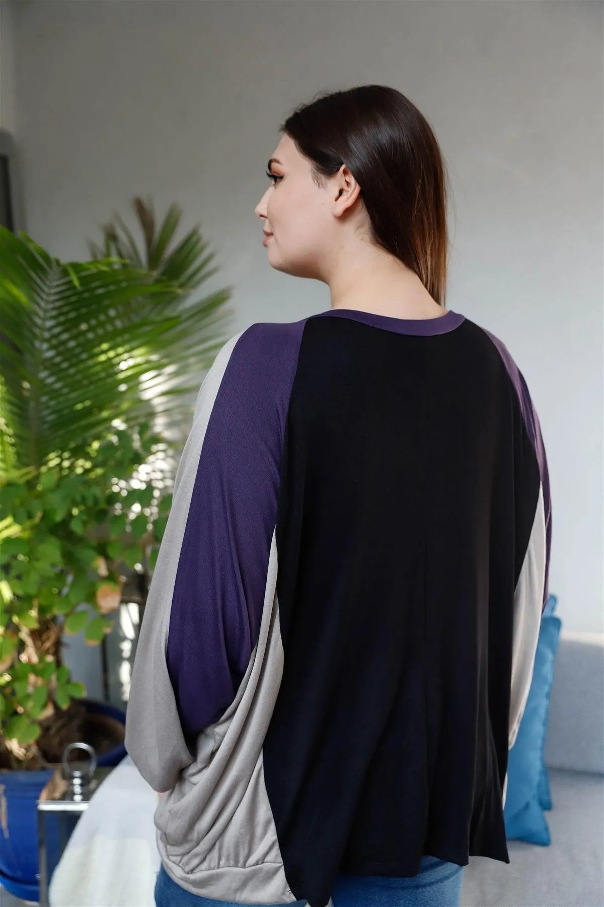 Junior Plus Black & Purple Colorblock Dolman Sleeve Oversized Top /2-3-1 - Tasha Apparel Wholesale